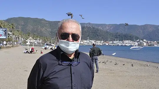 Marmaris'te deniz 1,5 metre çekildi