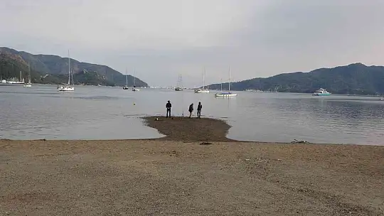 Marmaris'te deniz çekildi, olta balıkçılarının eli boş kaldı