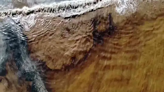 MARMARİS'TE DENİZİN RENGİ DEĞİŞTİ