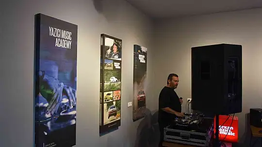 Marmaris'te DJ Akademisi açıldı