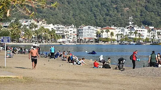 Marmaris'te emniyetten ve zabıtadan megafonlu uyarı