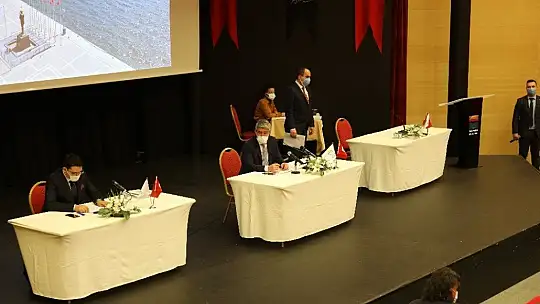 Marmaris'te esnafa destek devam edecek