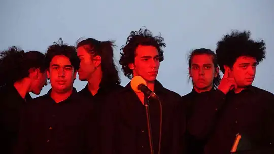 Marmaris'te gençlerden oluşan 120 kişilik koro konser verdi