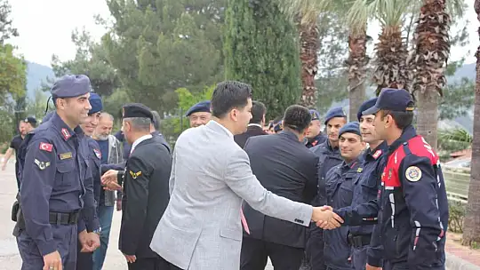 Marmaris'te ilçe protokolü Ramazan Bayramı'nı kutladı
