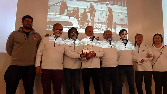 Marmaris'te kış trofesinin 3. ayağında dereceye girenlerin ödülleri verildi