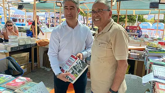 Marmaris'te kitap günleri sürüyor
