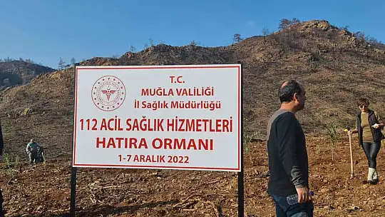 MARMARİS'TE SAĞLIK ÇALIŞANLARI BİN 120 FİDANI TOPRAKLA BULUŞTURDU