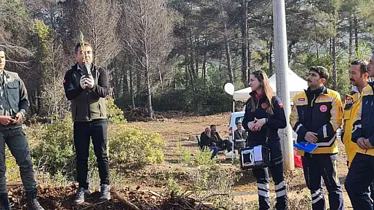 MARMARİS'TE SAĞLIK ÇALIŞANLARI BİN 120 FİDANI TOPRAKLA BULUŞTURDU