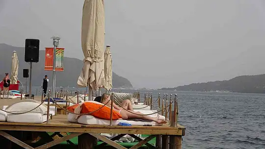 Marmaris'te turist hareketliliği başladı
