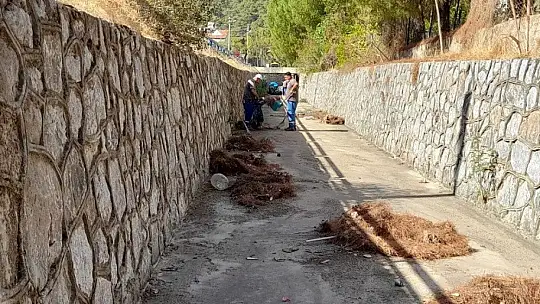 Marmaris'te yağmur öncesi hazırlıklar hızlandı