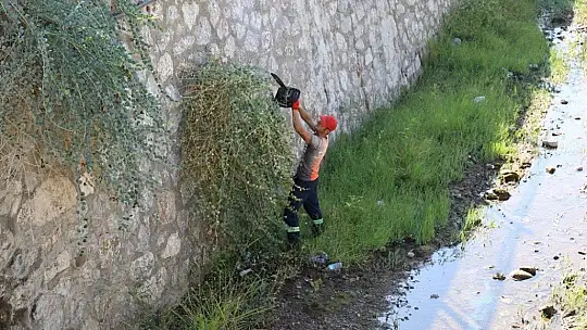 Marmaris'te yağmur öncesi hazırlıklar hızlandı