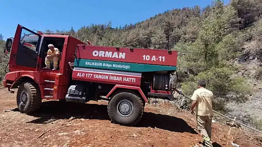 Marmaris'te yanan alanların soğutma çalışmaları devam ediyor