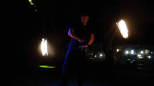 Marmaris'te yazdan kalma gecelerde eğlenceler devam ediyor