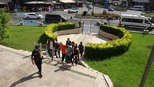 MARMARİS'TEKİ SAFARİ FACİASINDA GÖZALTINA ALINAN 3 KİŞİ ADLİYEYE SEVK EDİLDİ