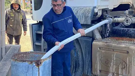 MARMARİS TEMİZLİK EKİPLERİ AFET BÖLGESİNDE CANLA BAŞLA ÇALIŞIYOR