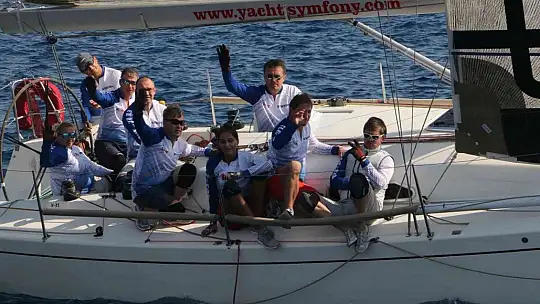 Marmaris Uluslararası Yelken Yarışları'nda renkli görüntüler