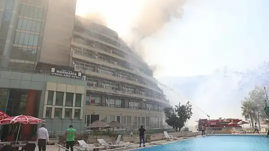 Marmaris Uygulama Oteli alevlere teslim oldu