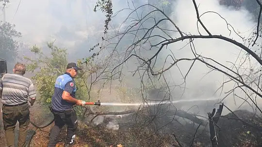 Marmaris Uygulama Oteli alevlere teslim oldu