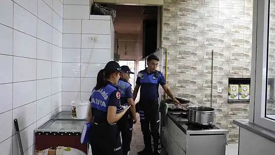 Marmaris zabıtası denetimde