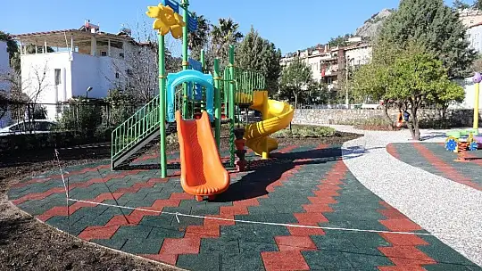 Marmaris Zübeyde Hanım Parkı yenilendi