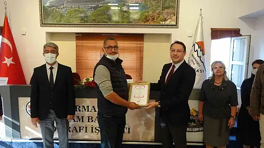 Marmarisli arıcılar ballarına coğrafi işaret belgelerini aldı
