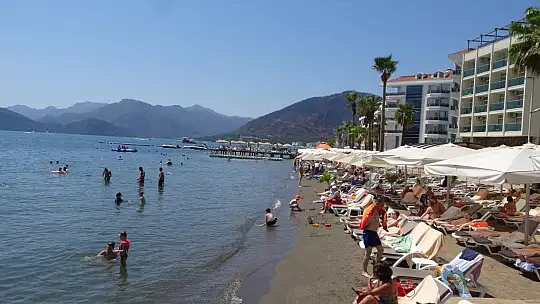 Marmarisli turizmciler: ''Marmaris eski pırıltılı günlerine dönecek''