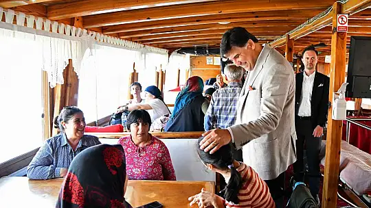 Engelliler mavi tura çıktı