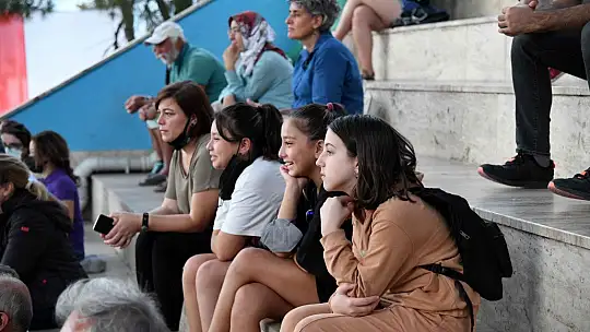 Likya Kültür Sanat Günleri Yazar Kadınlarla Okuyucuları Buluşturdu