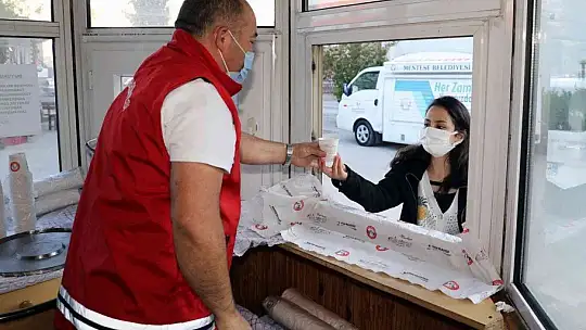 Menteşe Belediyesi'nden öğrencilere sabah çorbası
