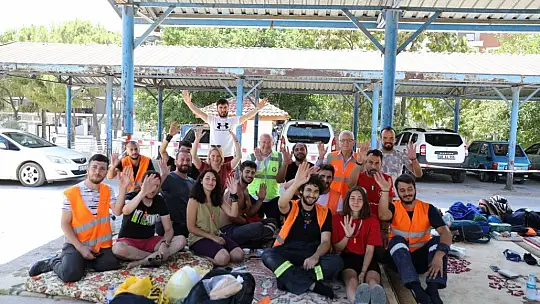 Menteşe Belediyesi, yangınlarda sahadaki ekiplerin ihtiyaçlarını karşılıyor