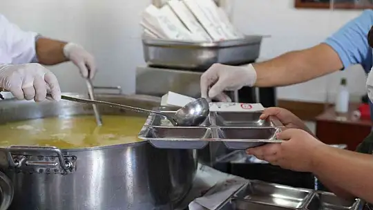 Menteşe'de Kazanlar 35 Bin kişi için kaynadı