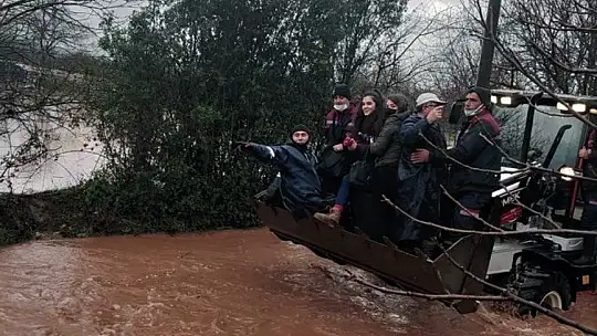 Menteşe'ye 24 saatte 94.3 kg yağış düştü