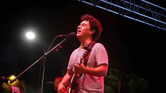 MENTEŞELİ VATANDAŞLAR PİNHANİ KONSERİ İLE EĞLENDİLER