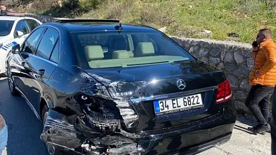 Milas-Bodrum karayolunda zincirleme trafik kazası: 1'i ağır 7 yaralı