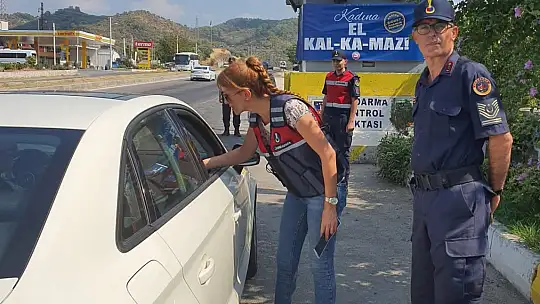 Milas'ta 475 araç sürücüsü ve yolcular bilgilendirildi
