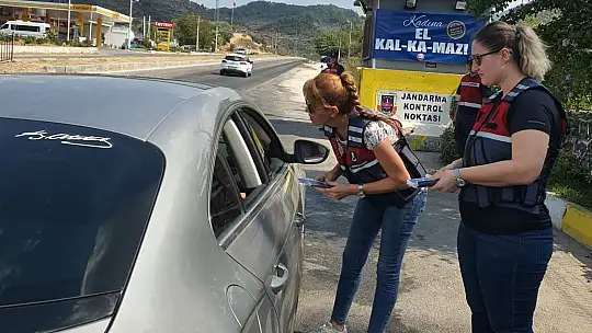 Milas'ta 475 araç sürücüsü ve yolcular bilgilendirildi