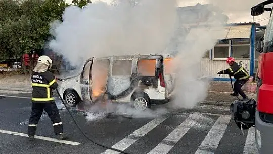 Milas'ta araç yangını
