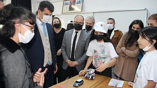 Milas'ta bilim fuarının açılışı yapıldı