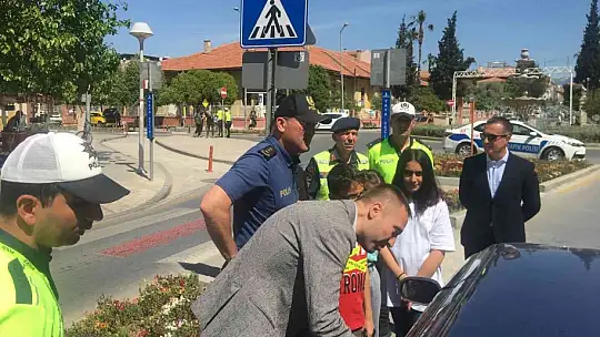 Milas'ta sürücüler ve yolcular uyarıldı