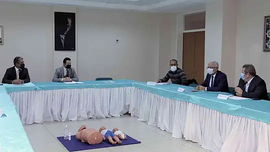 Milli eğitim çalışanlarına 'İlkyardım' eğitimi
