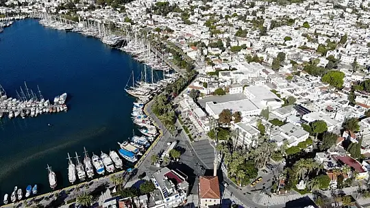 Milyonlarca turistin uğrak mekanı Bodrum en sesiz gününü yaşıyor