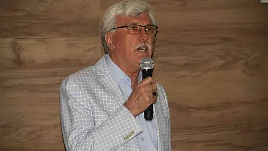 Miniklerden renkli yılsonu etkinliği