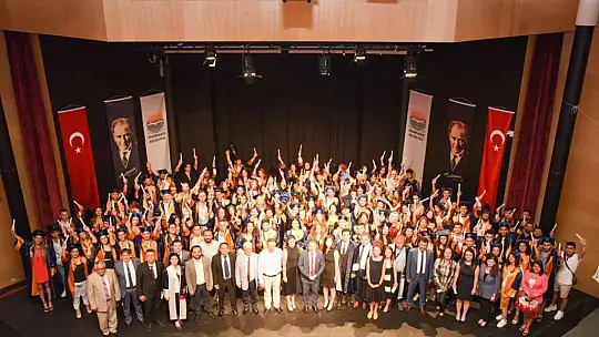 MSKÜ Bodrum, Marmaris ve Milas'ta mezuniyet sevinci