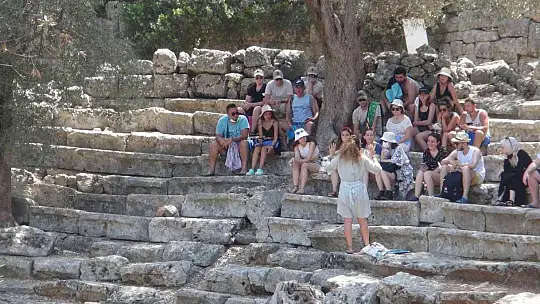 Muğla 10 ayda 1 milyon 73 bin turist ağırladı
