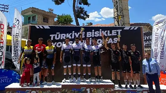 Muğla Bisiklet Takımı Türkiye Şampiyonası'ndan madalya ile döndü