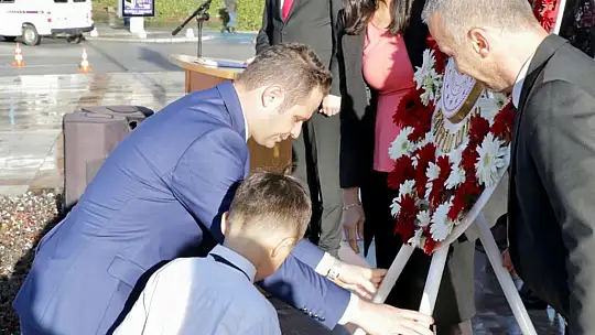 MUĞLA'DA 24 KASIM ÖĞRETMENLER GÜNÜ KUTLANIYOR