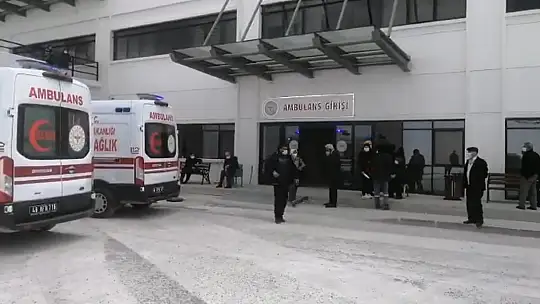 Muğla'da 6 öğrenci gıda zehirlenmesi şüphesiyle hastaneye kaldırıldı