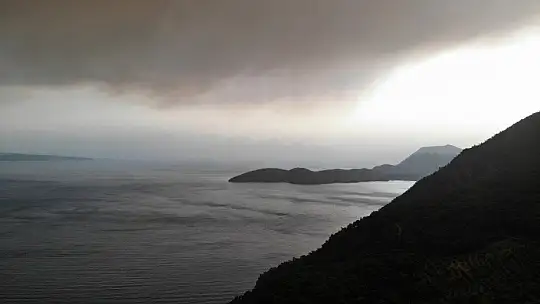 Muğla'da alevler yeniden yükseldi