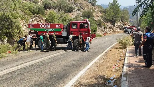 Muğla'da artan sıcaklarla birlikte alevler yeniden yükseliyor