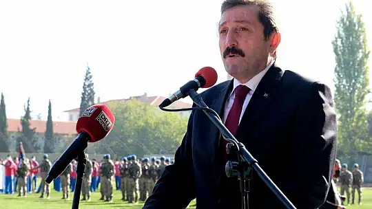 Muğla'da Cumhuriyet Bayramı Atatürk Stadyumu'nda kutlandı